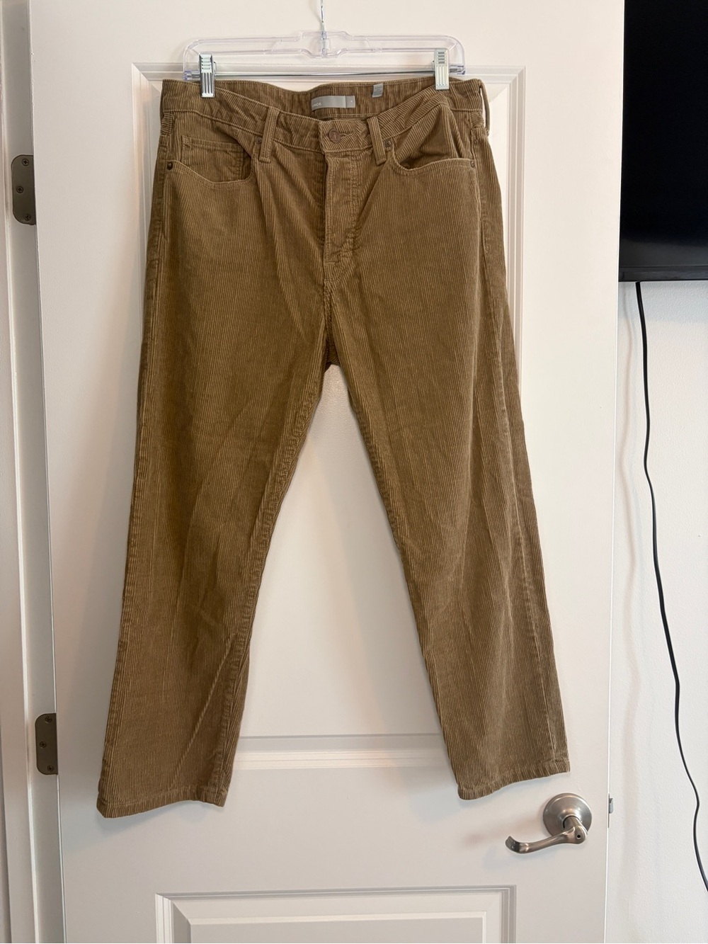 Vince | Women’s Straight-Leg Corduroy Mid Rise Ankle Pants in Tan/Khaki